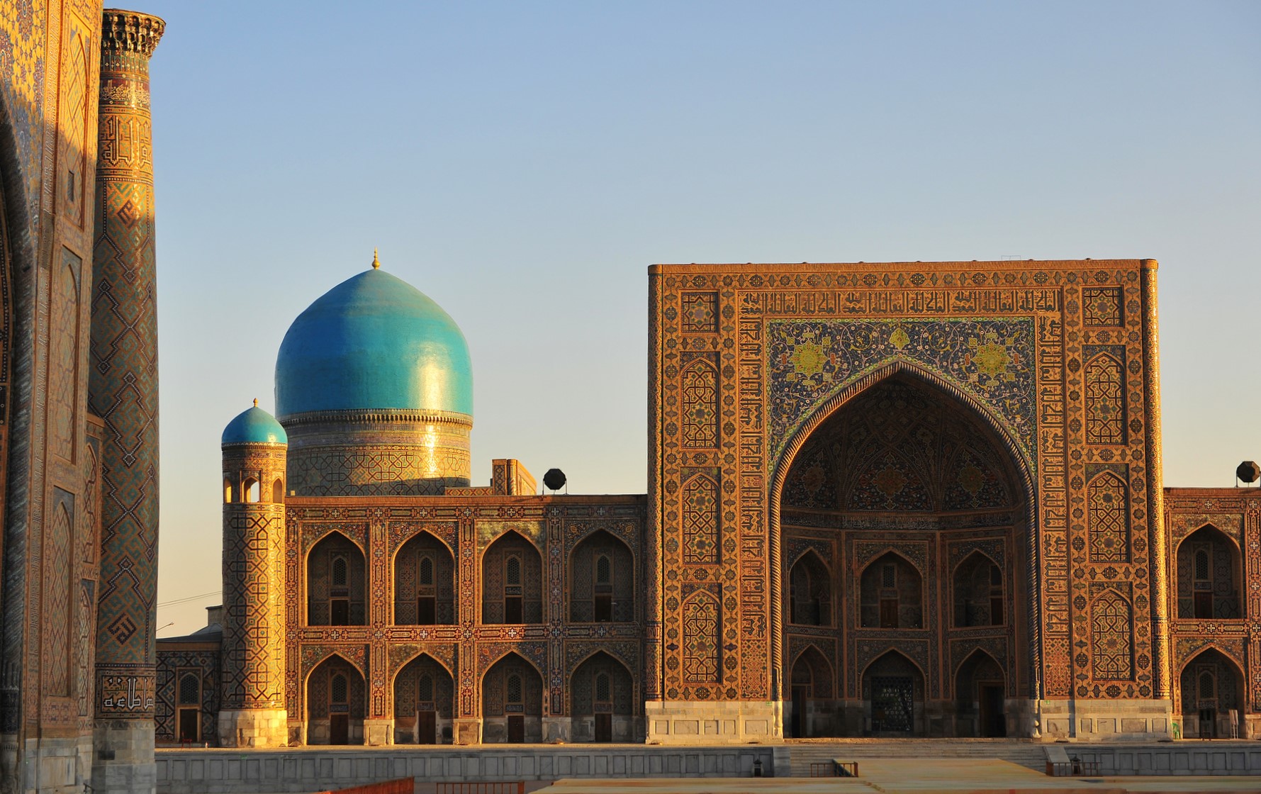 Coucher de soleil sur le Registan, Samarcande, Ouzbékistan