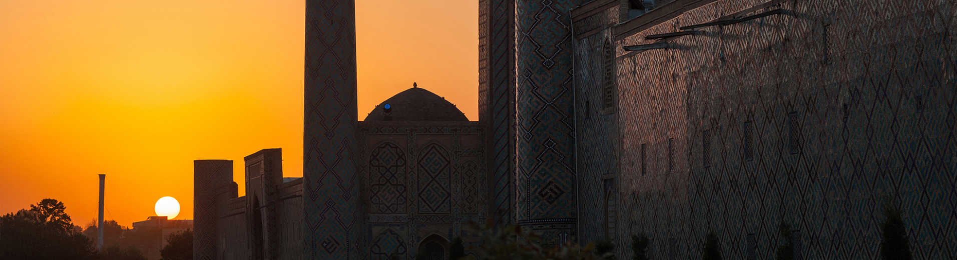 Le Registan de nuit, Samarcande, Ouzbékistan